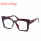 Lunette loupe carrée